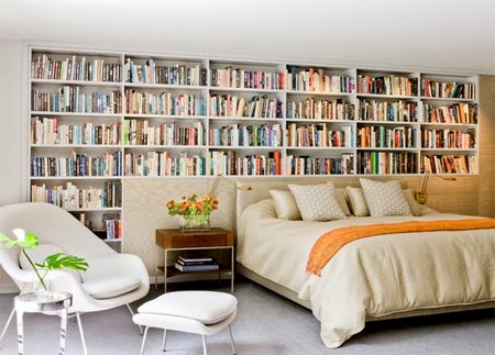 Come decorare una casa usando i libri?