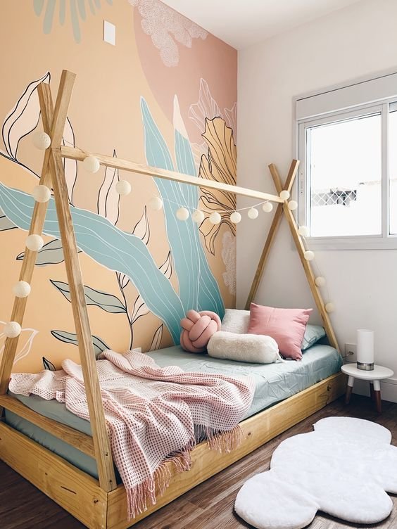 Küçük bir yatak odasının dekorunu yenilemek için 4 fikir