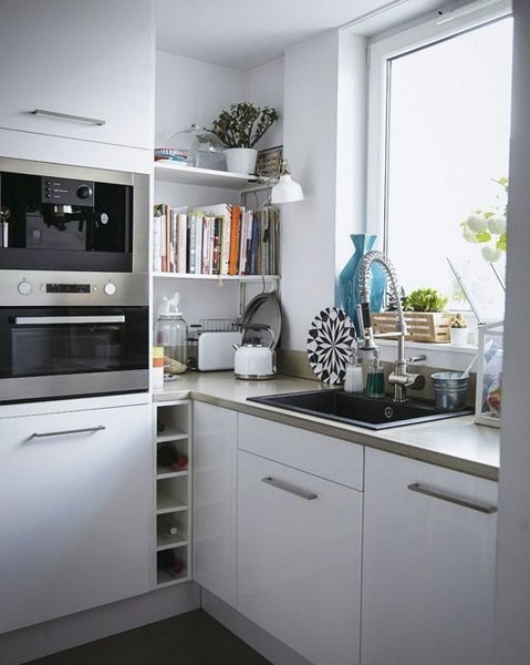 small kitchen design trends 2024