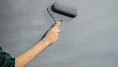 Duvarları rulo ile iz bırakmadan nasıl boyayabilirim?