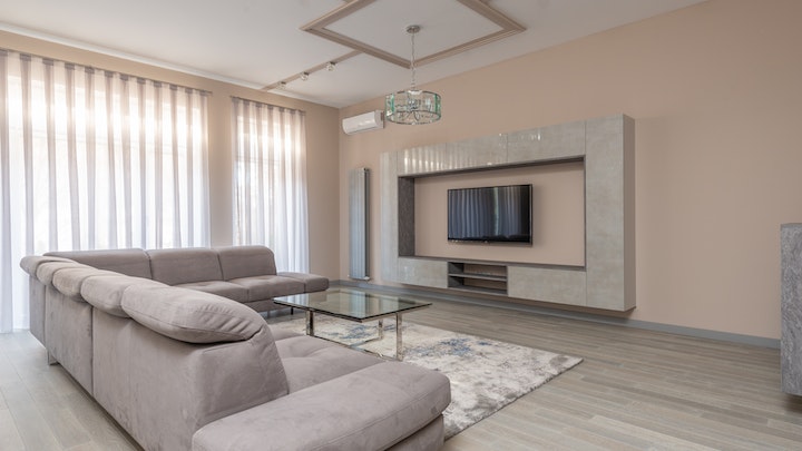 Como definir metas fáceis e realistas para o design da sala de estar?