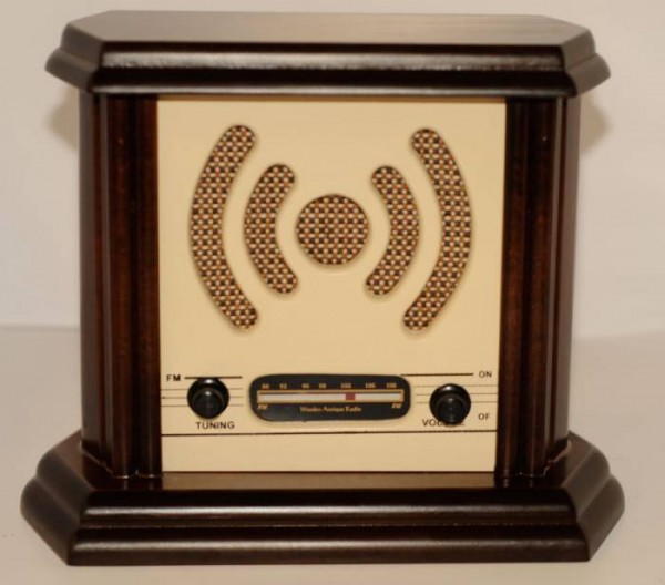 Nostaljik ahşap radyolar 4 600x528 Nostaljik ahşap radyolar