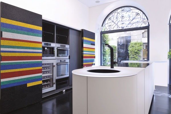 cucine cotto veneto kitchen Renkli mozaiklerle makyajlanmış mutfak tasarımı